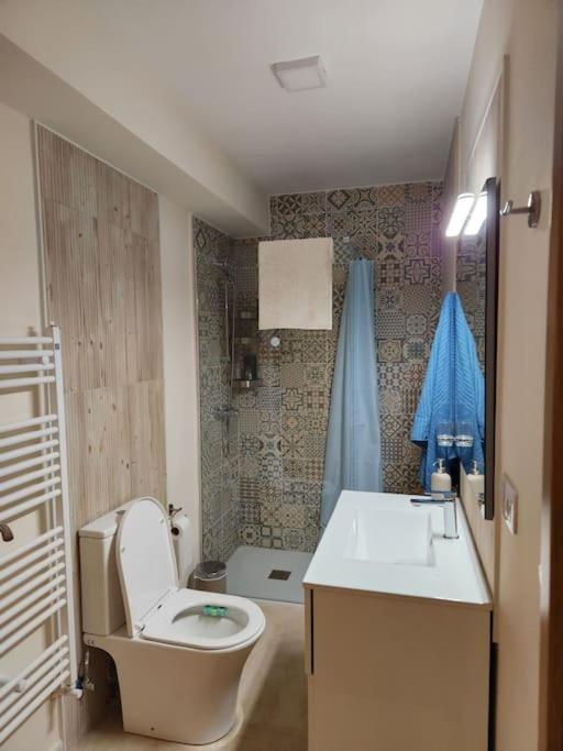 Moderno Apartamento Cerca Del Centro En לאון מראה חיצוני תמונה