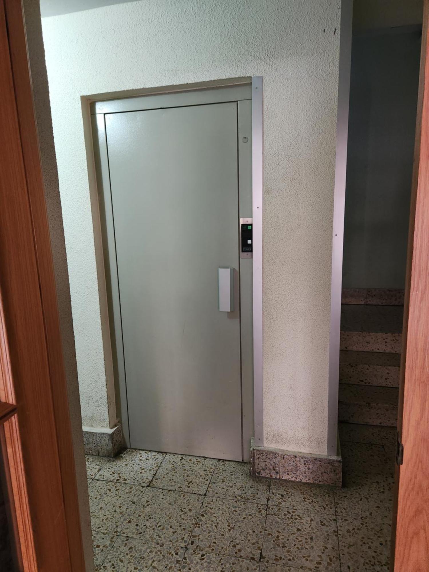 Moderno Apartamento Cerca Del Centro En לאון מראה חיצוני תמונה