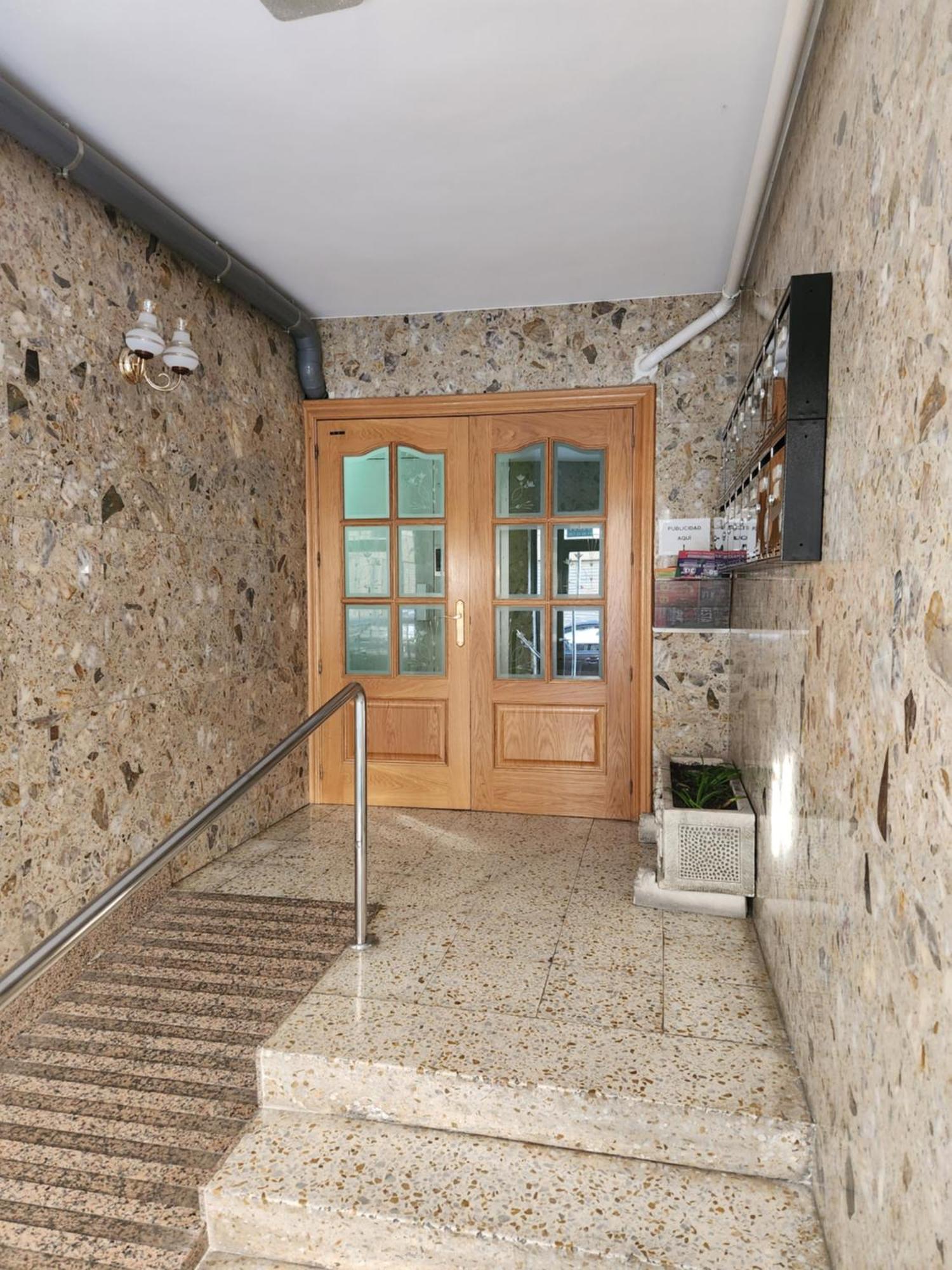 Moderno Apartamento Cerca Del Centro En לאון מראה חיצוני תמונה
